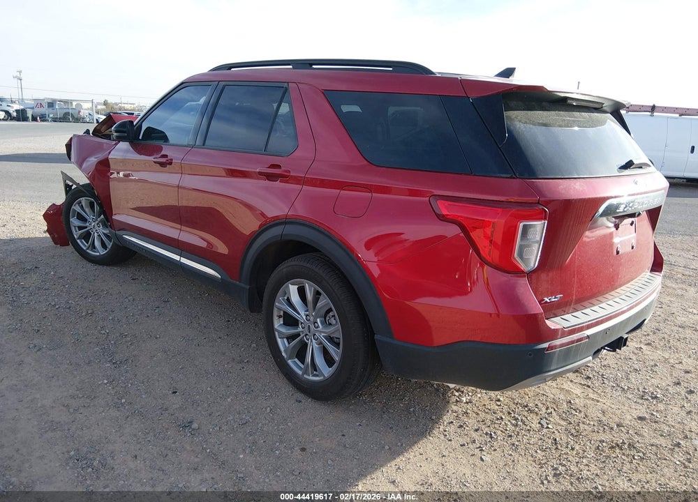 2024 FORD EXPLORER XLT VIN: 1FMSK7DH9RGA15950