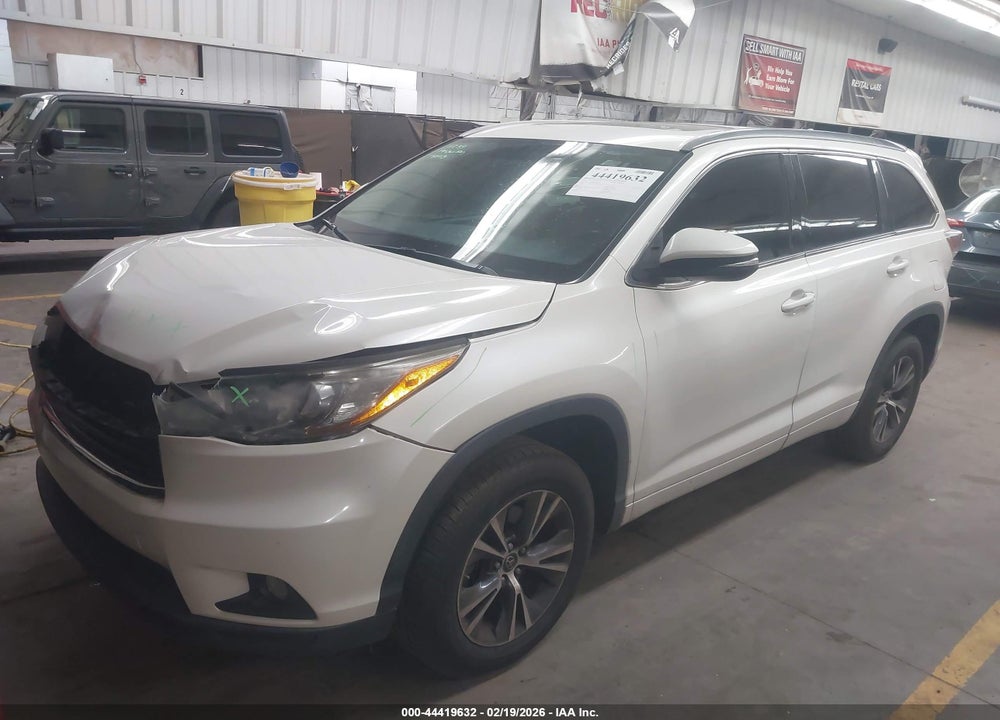 2016 TOYOTA HIGHLANDER XLE V6 VIN: 5TDKKRFH8GS506140