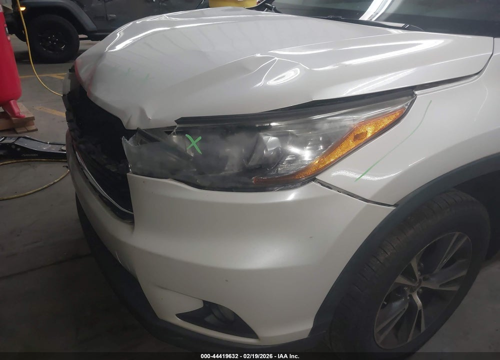 2016 TOYOTA HIGHLANDER XLE V6 VIN: 5TDKKRFH8GS506140
