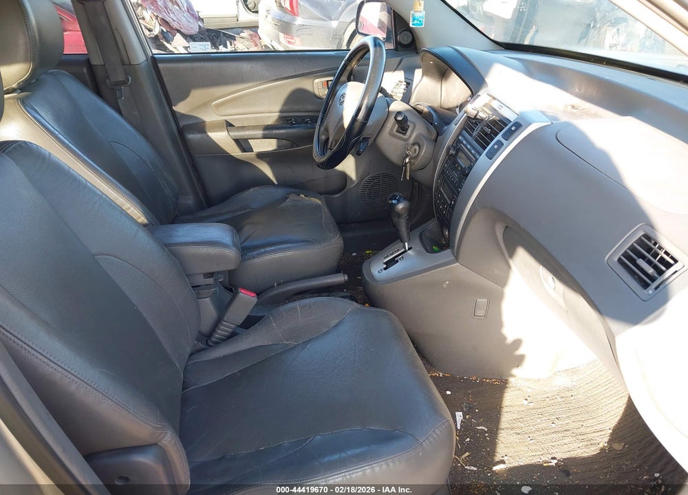 2006 HYUNDAI TUCSON GLS/LIMITED VIN: KM8JN12D06U262304
