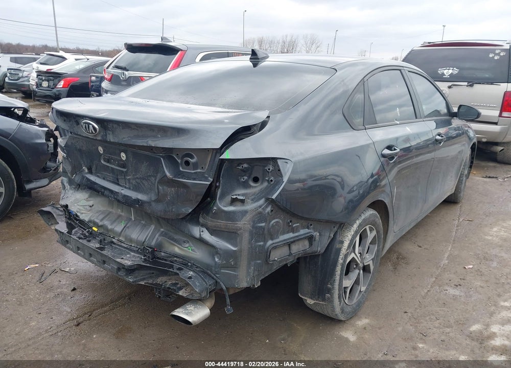 2020 KIA FORTE LXS VIN: 3KPF24AD7LE147019