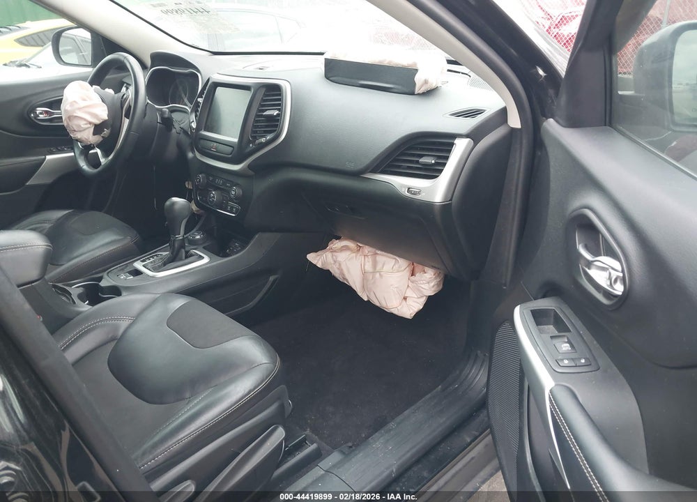 2018 JEEP CHEROKEE LATITUDE PLUS 4X4 VIN: 1C4PJMLX5JD619263