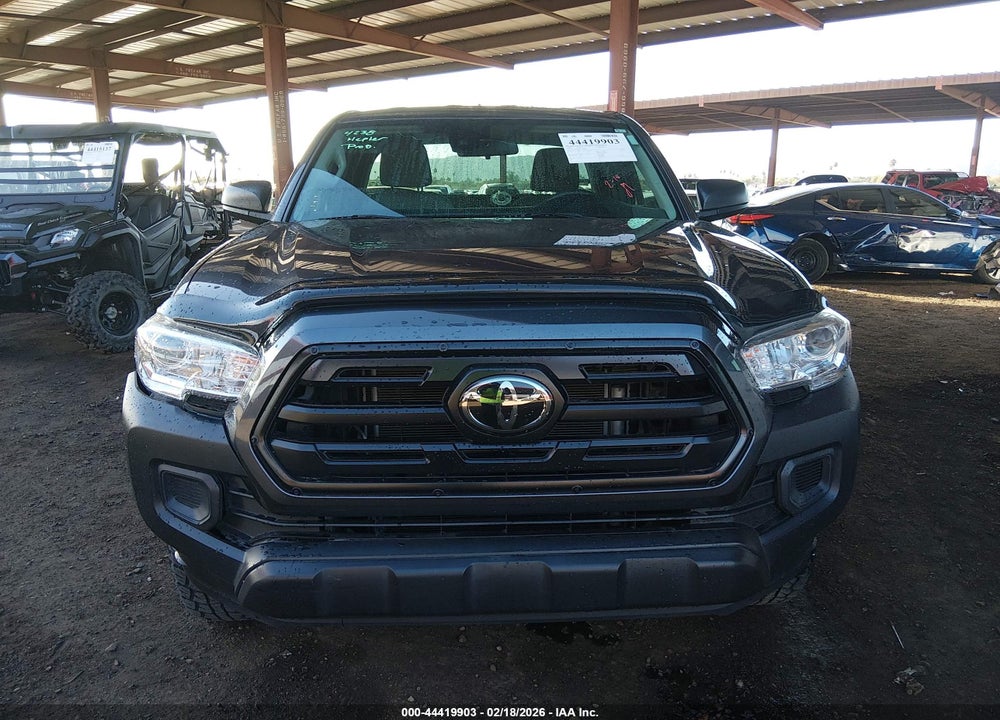 2018 TOYOTA TACOMA SR VIN: 5TFRX5GNXJX111780