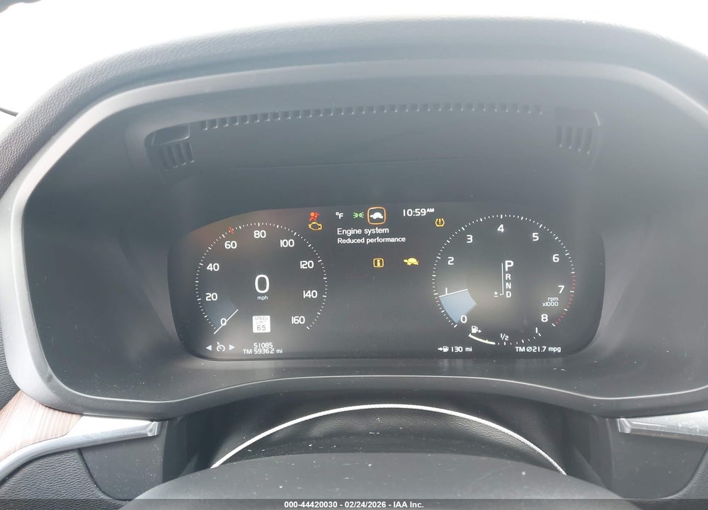 2021 VOLVO XC60 T5 MOMENTUM VIN: YV4102RK8M1850606
