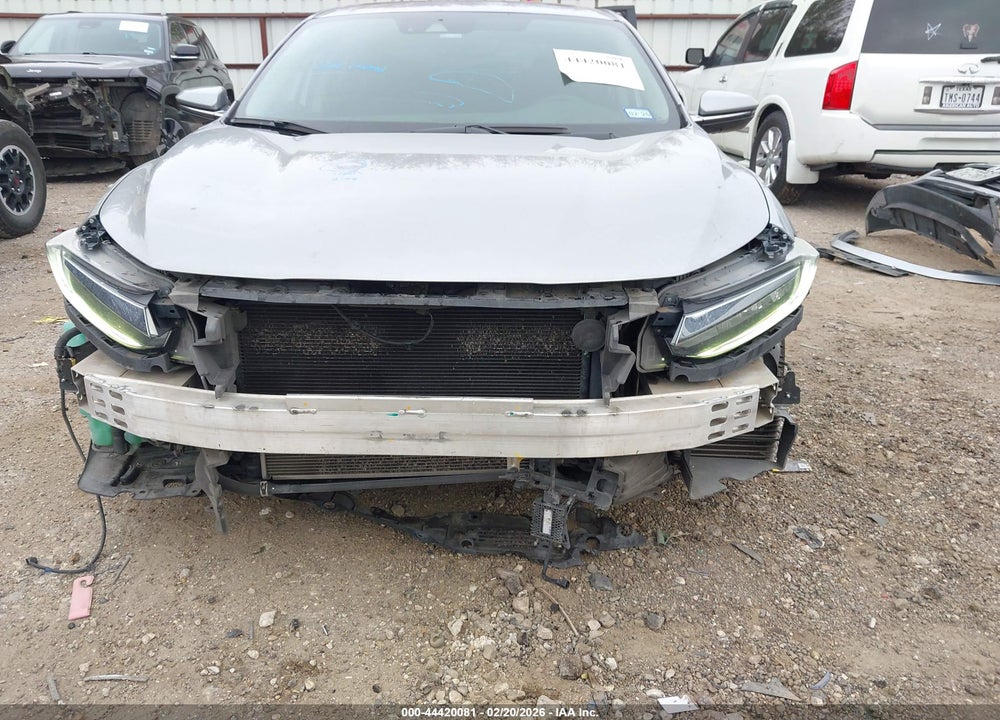 2019 HONDA INSIGHT TOURING VIN: 19XZE4F91KE020483
