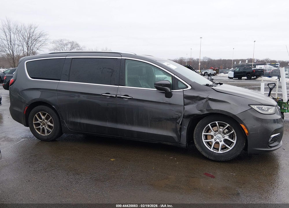 2021 CHRYSLER PACIFICA TOURING L VIN: 2C4RC1BG1MR546994