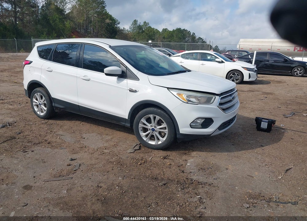 2017 FORD ESCAPE SE VIN: 1FMCU9GD0HUB90168