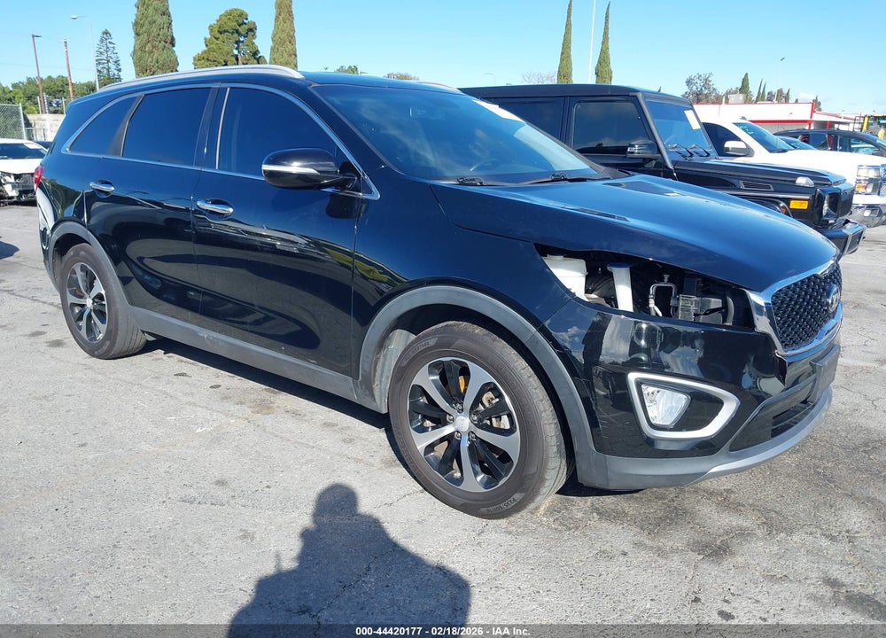 2016 KIA SORENTO 3.3L EX VIN: 5XYPH4A57GG170157