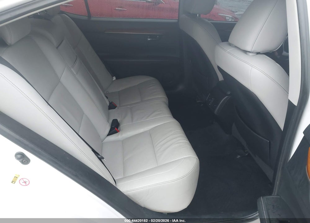 2013 LEXUS ES 300H VIN: JTHBW1GG5D2016204