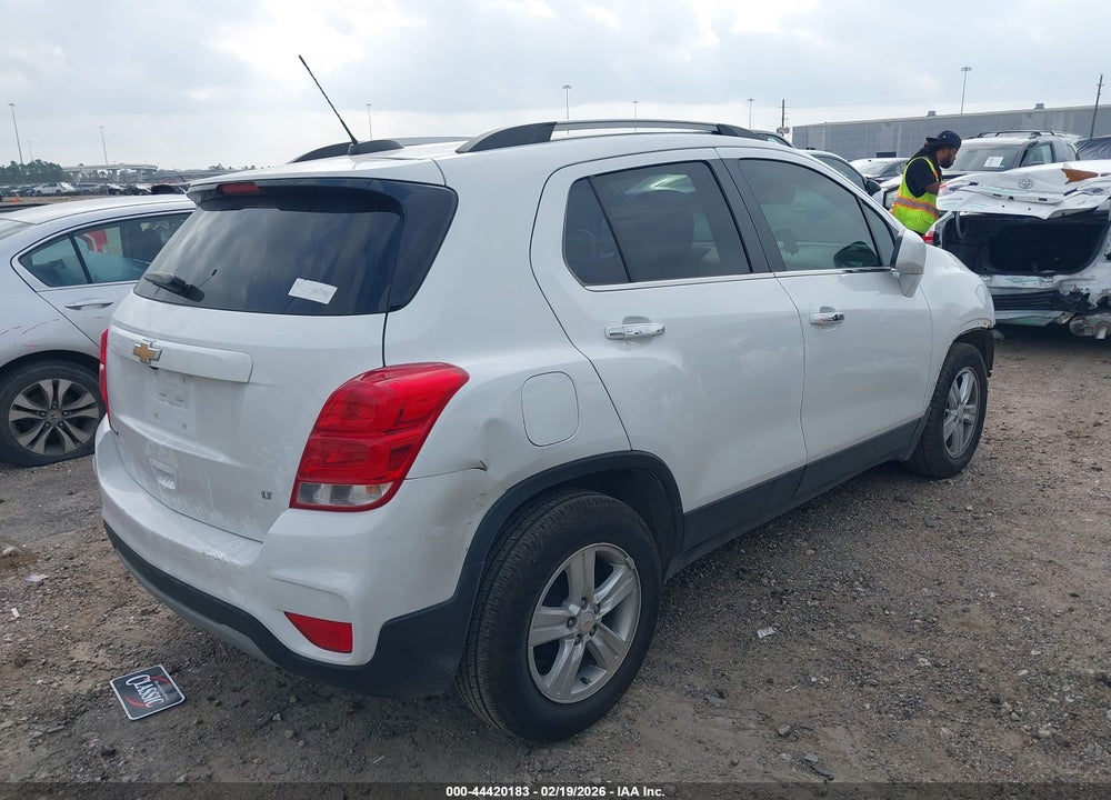 2018 CHEVROLET TRAX LT VIN: KL7CJLSB2JB676365