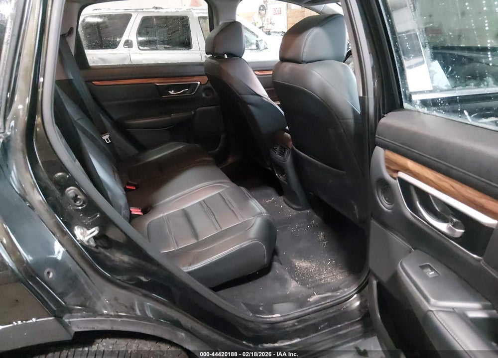 2018 HONDA CR-V VIN: 7FARW2H80JE049640