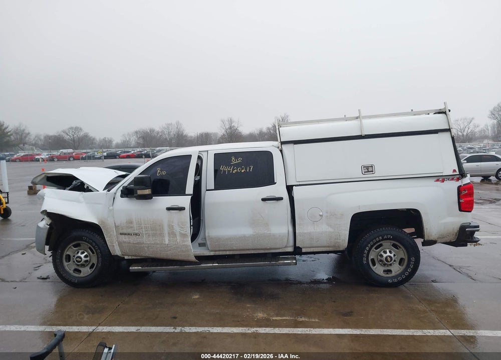 2018 CHEVROLET SILVERADO 2500HD WT VIN: 1GC1KUEGXJF159313