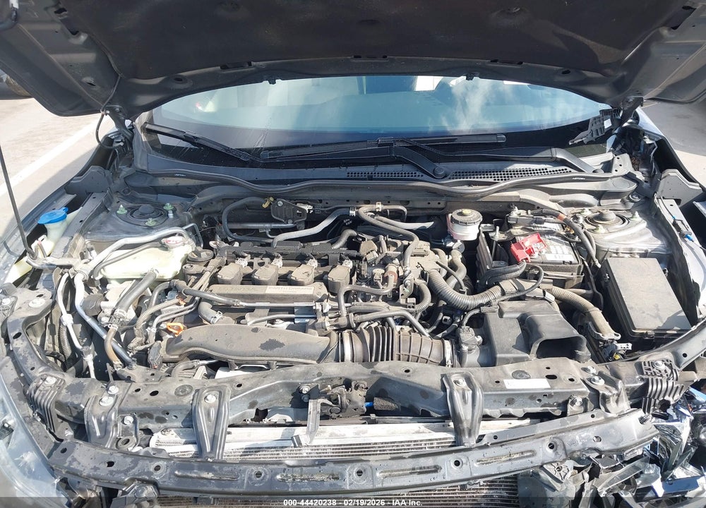 2018 HONDA CIVIC EX VIN: SHHFK7H5XJU214668