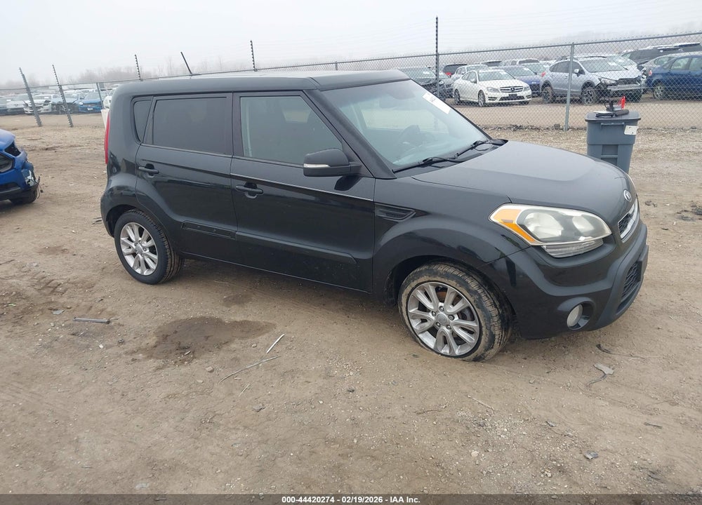 2013 KIA SOUL + VIN: KNDJT2A64D7516191