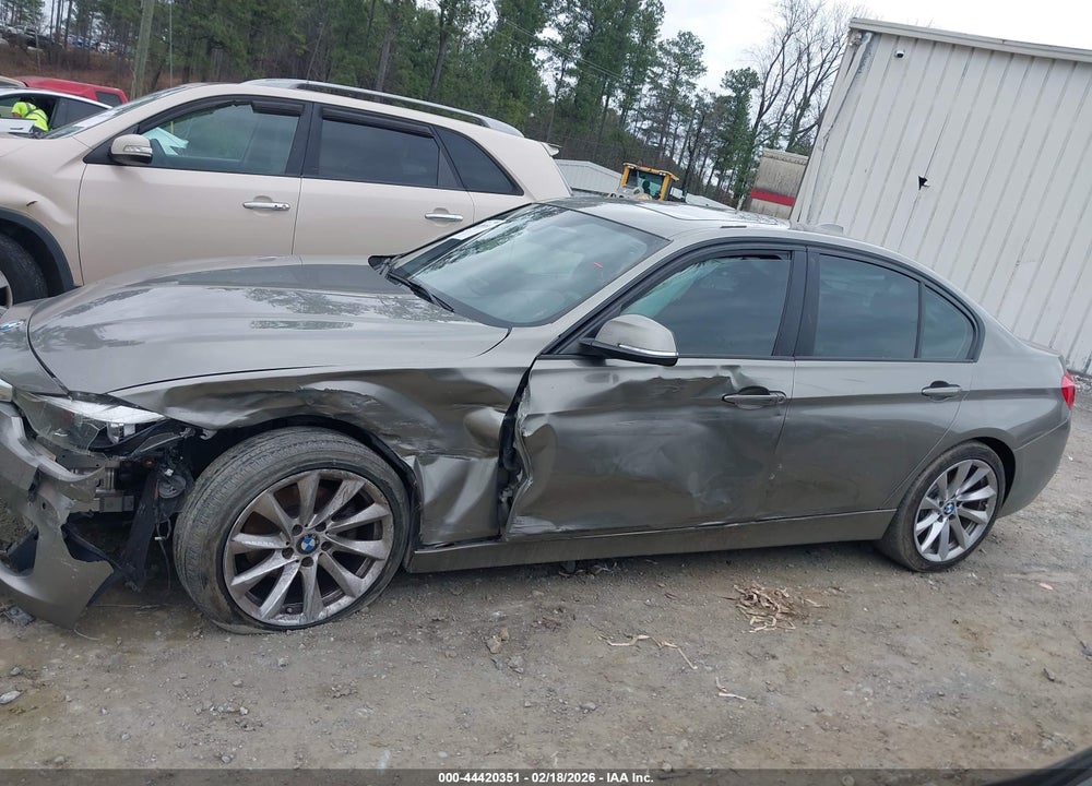 2016 BMW 320I XDRIVE VIN: WBA8E5G52GNT93058