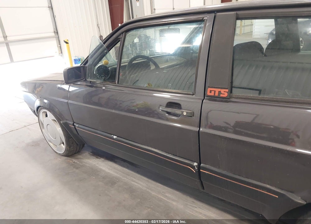 1988 VOLKSWAGEN GTI VIN: 9BWZZZ30ZJT020482