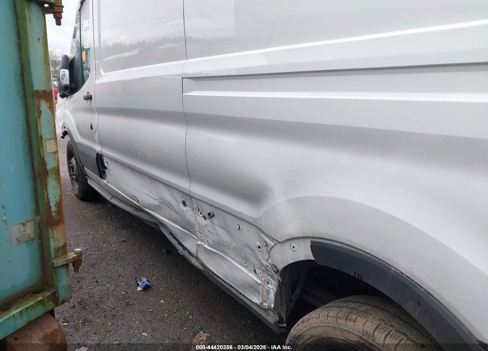 2024 FORD TRANSIT-250 VIN: 1FTBR2C88RKA54367