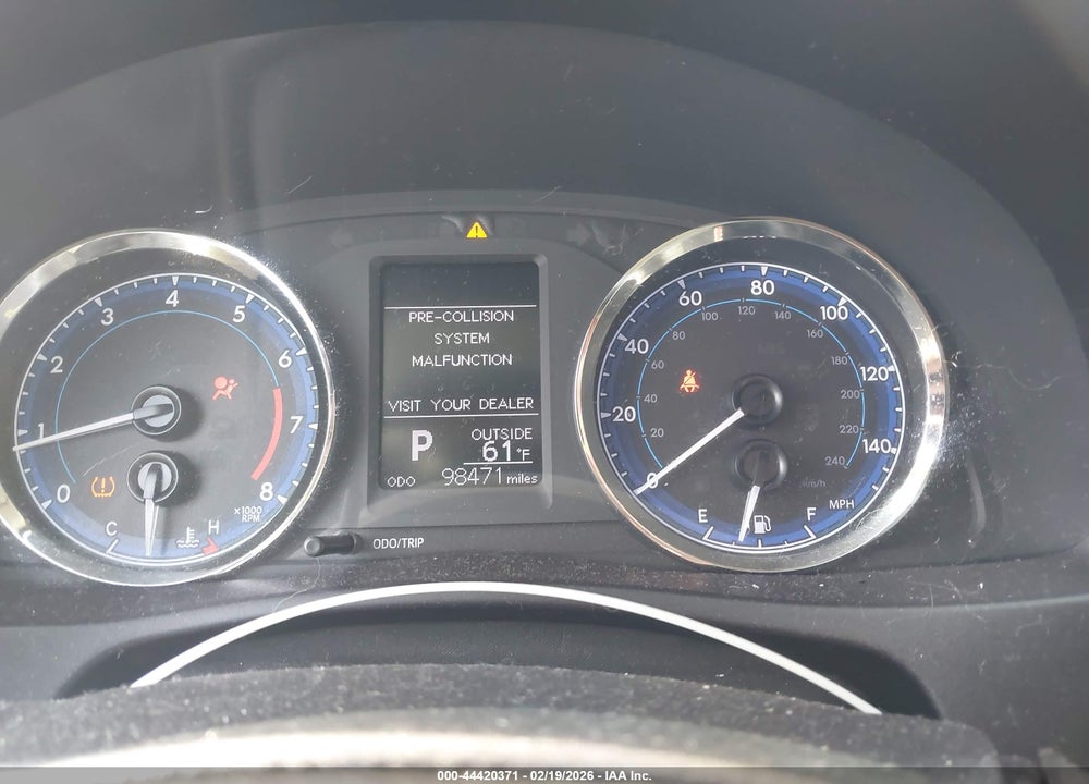 2019 TOYOTA COROLLA LE VIN: 5YFBURHE4KP877911