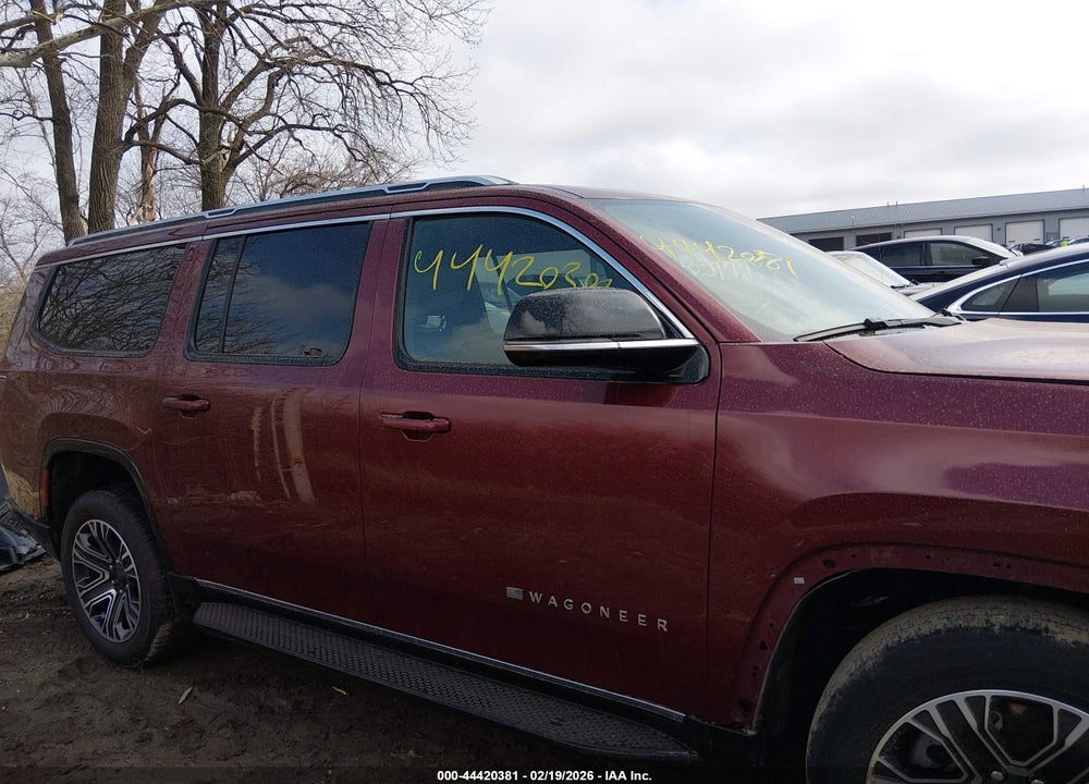 2024 JEEP WAGONEER L SERIES II 4X4 VIN: 1C4SJSBP2RS131895