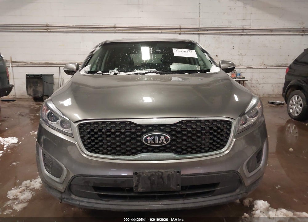 2017 KIA SORENTO 2.4L L VIN: 5XYPG4A30HG207259