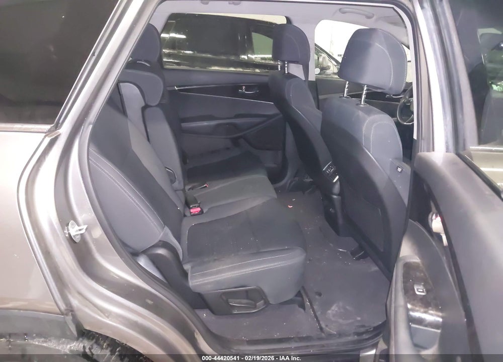 2017 KIA SORENTO 2.4L L VIN: 5XYPG4A30HG207259