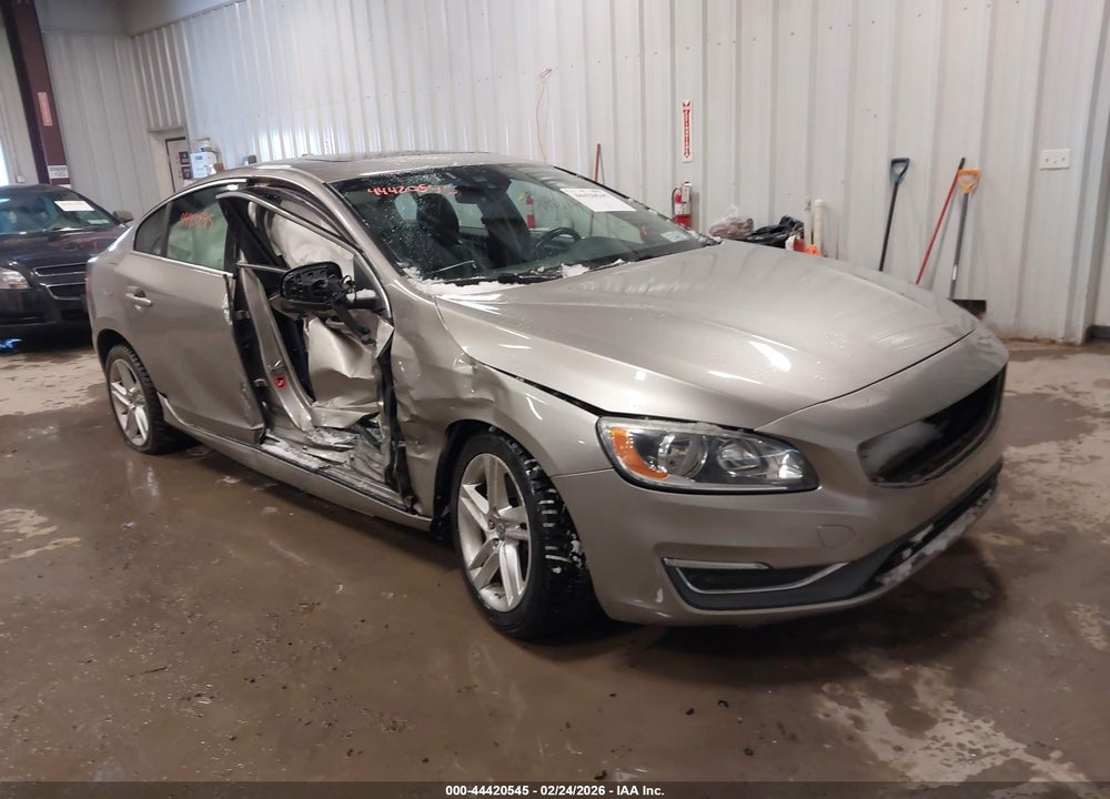 2015 VOLVO S60 T5 PREMIER PLUS VIN: YV1612TC6F1304097