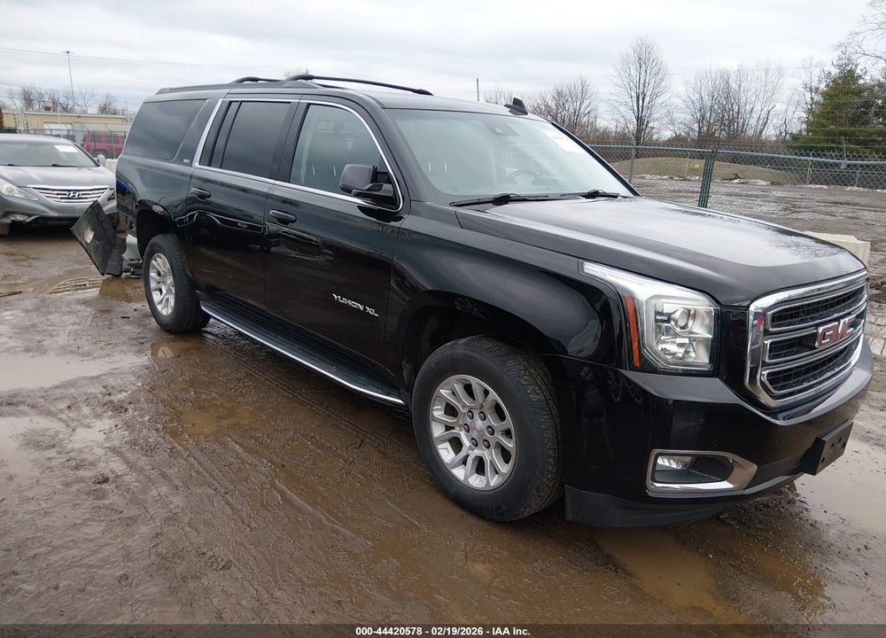 2019 GMC YUKON XL SLT VIN: 1GKS2GKC9KR161226