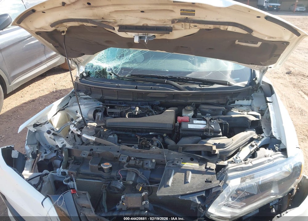 2019 NISSAN ROGUE S VIN: 5N1AT2MT9KC758699