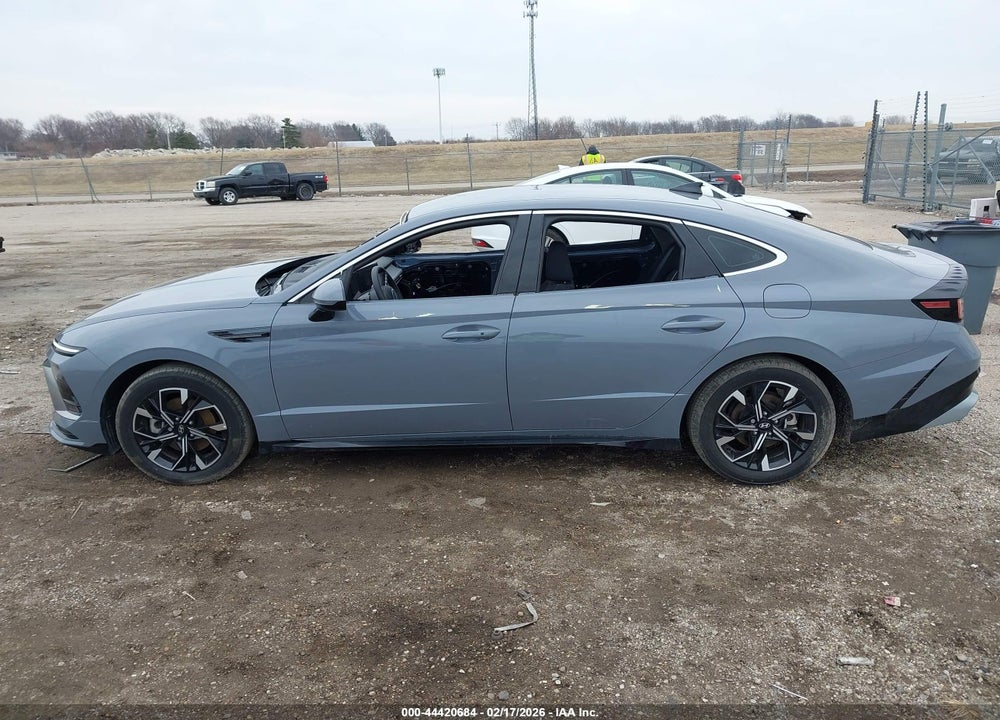 2024 HYUNDAI SONATA SEL VIN: KMHL64JA9RA375558