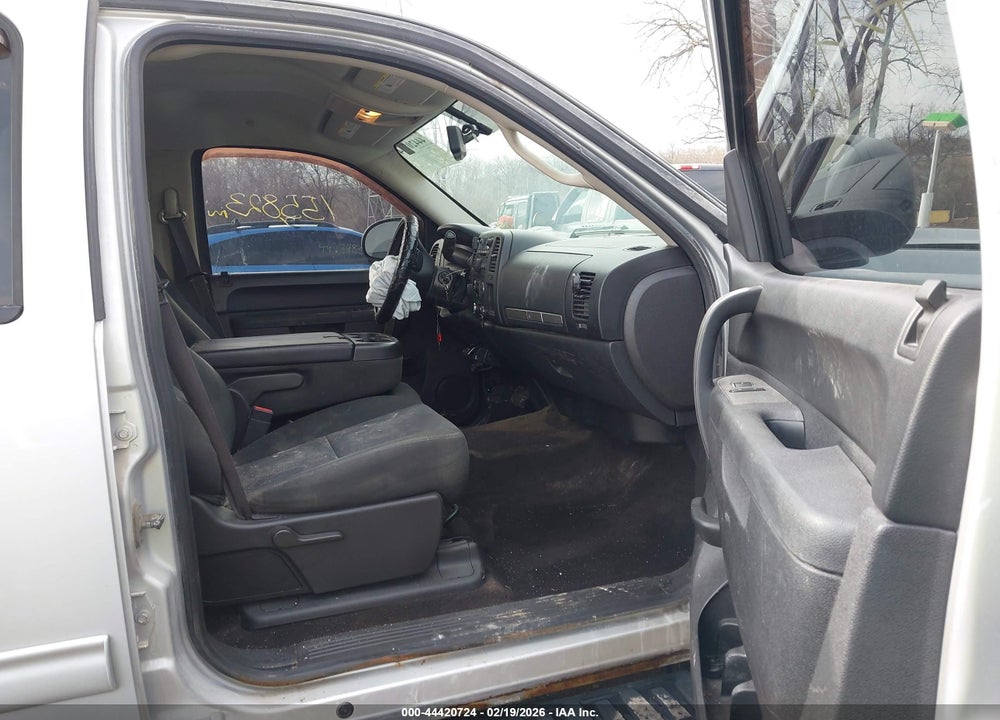 2013 CHEVROLET SILVERADO 1500 LT VIN: 3GCPKSE74DG218485