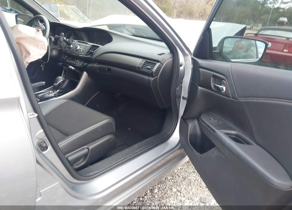 2017 HONDA ACCORD SPORT VIN: 1HGCR2F50HA077864