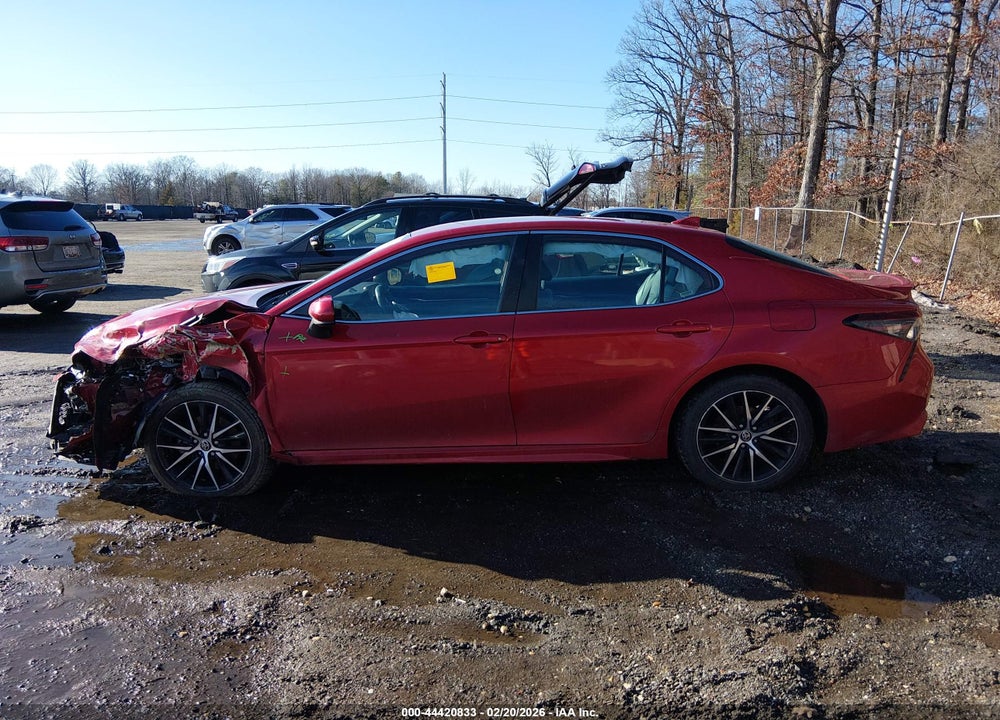 2021 TOYOTA CAMRY SE VIN: 4T1G11AK6MU466835