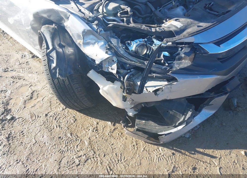 2017 HONDA CIVIC LX VIN: 19XFC2F56HE057631