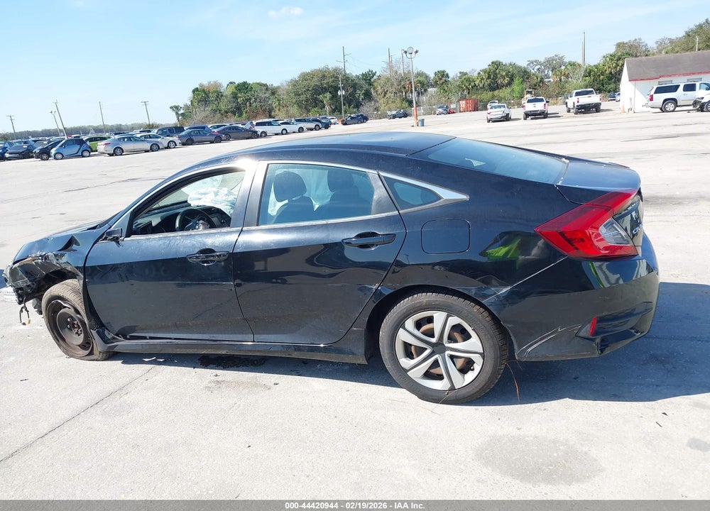 2017 HONDA CIVIC LX VIN: 2HGFC2F59HH561516