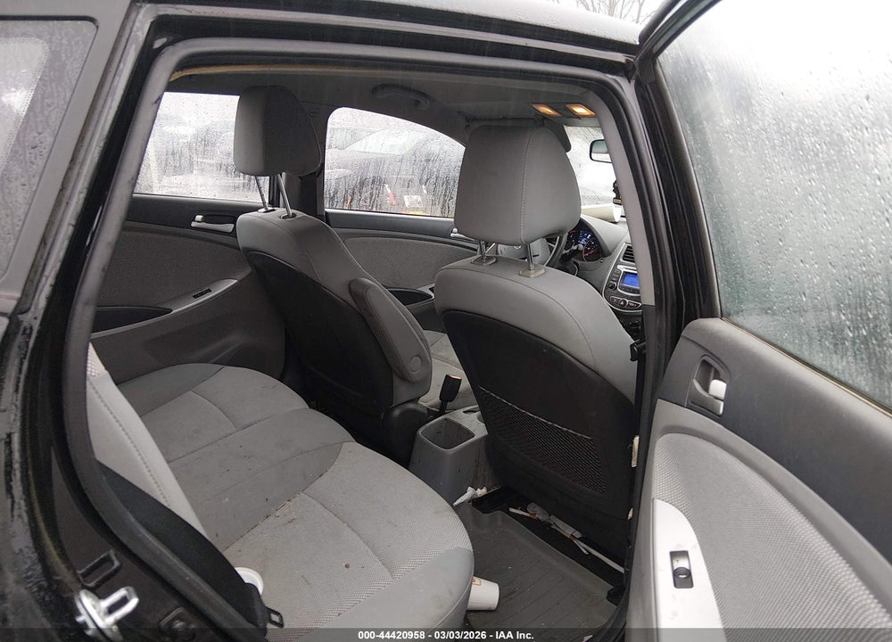 2013 HYUNDAI ACCENT GS VIN: KMHCT5AE6DU138793