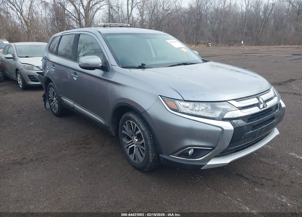 2018 MITSUBISHI OUTLANDER SE VIN: JA4AZ3A3XJZ053588