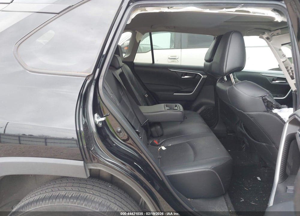 2023 TOYOTA RAV4 XLE PREMIUM VIN: 2T3C1RFV3PW261050
