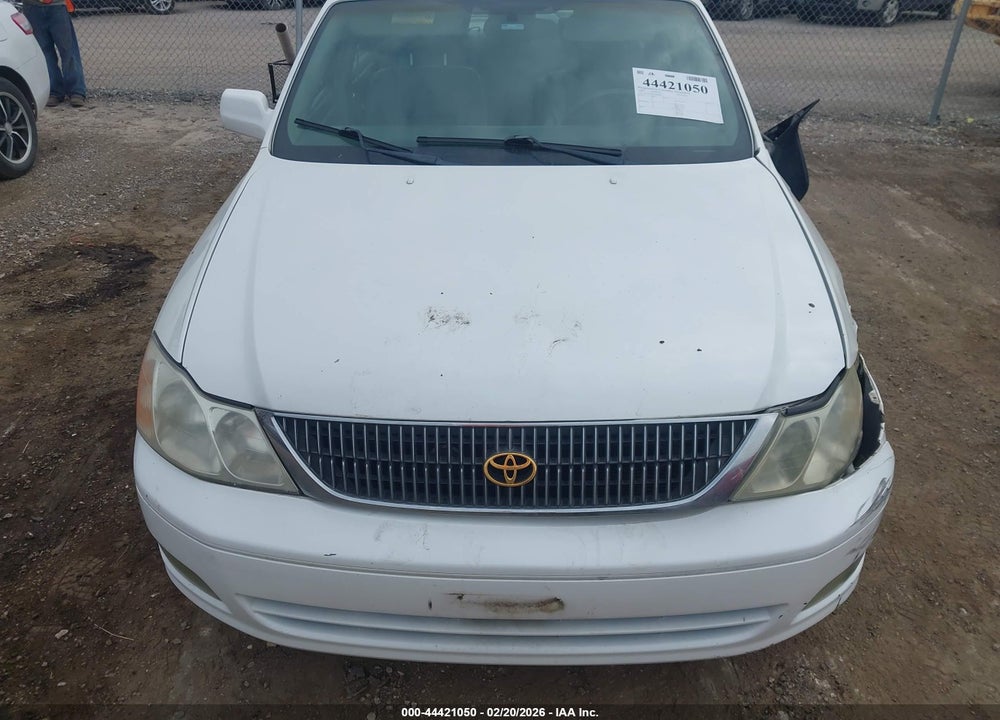 2002 TOYOTA AVALON XLS VIN: 4T1BF28BX2U249678