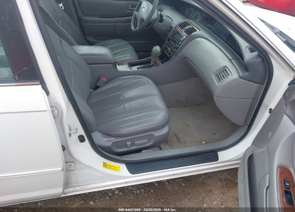 2002 TOYOTA AVALON XLS VIN: 4T1BF28BX2U249678