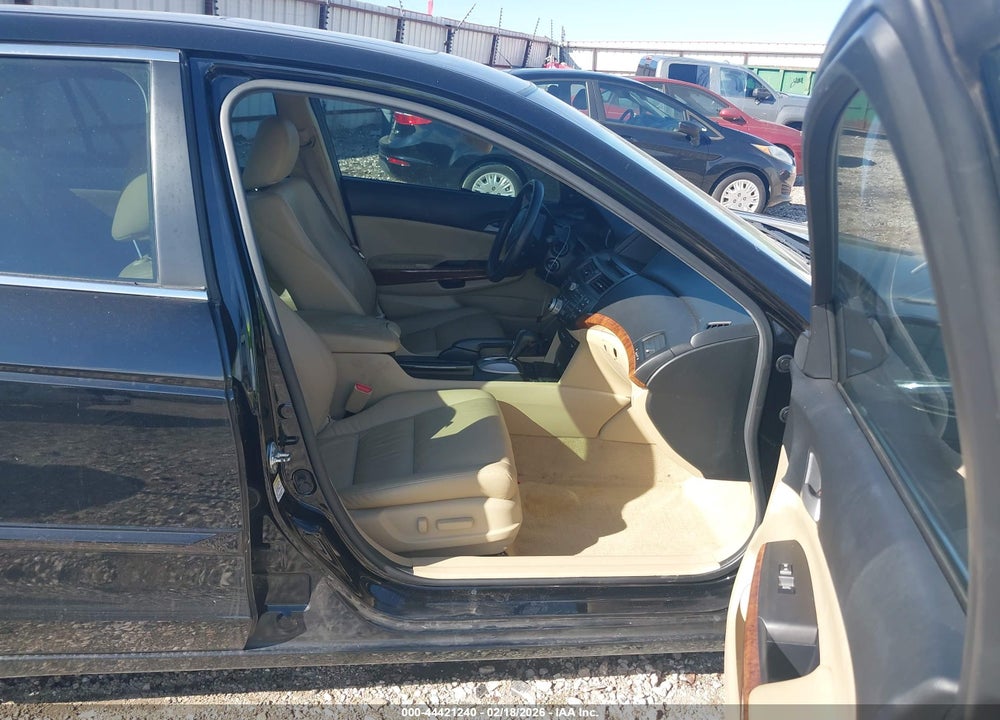 2012 HONDA ACCORD 3.5 EX-L VIN: 1HGCP3F83CA001571