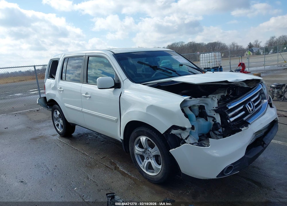 2015 HONDA PILOT EX-L VIN: 5FNYF4H5XFB033381