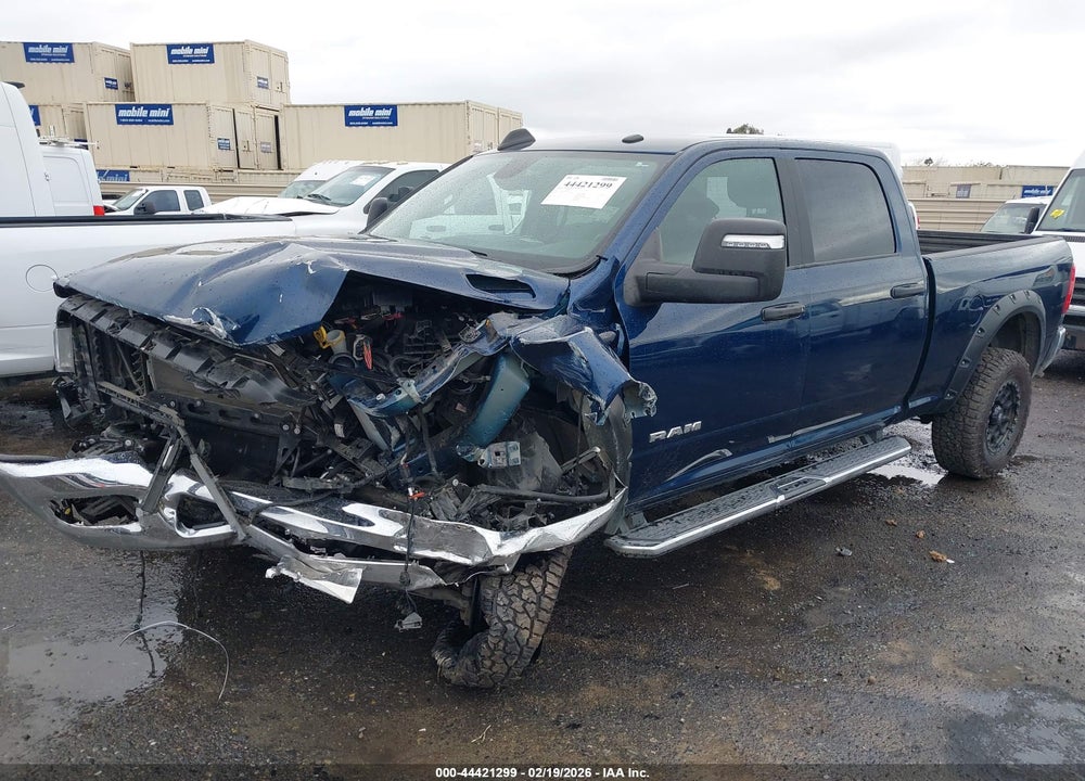 2024 RAM 2500 BIG HORN  4X4 6'4 BOX VIN: 3C6UR5DJ7RG386391