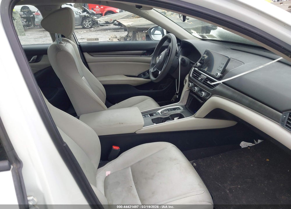 2018 HONDA ACCORD HYBRID VIN: 1HGCV3F15JA012531