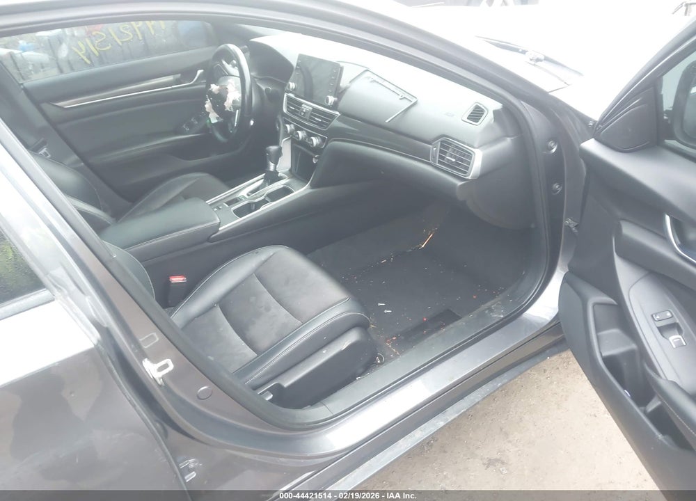 2018 HONDA ACCORD SPORT VIN: 1HGCV1F30JA187680