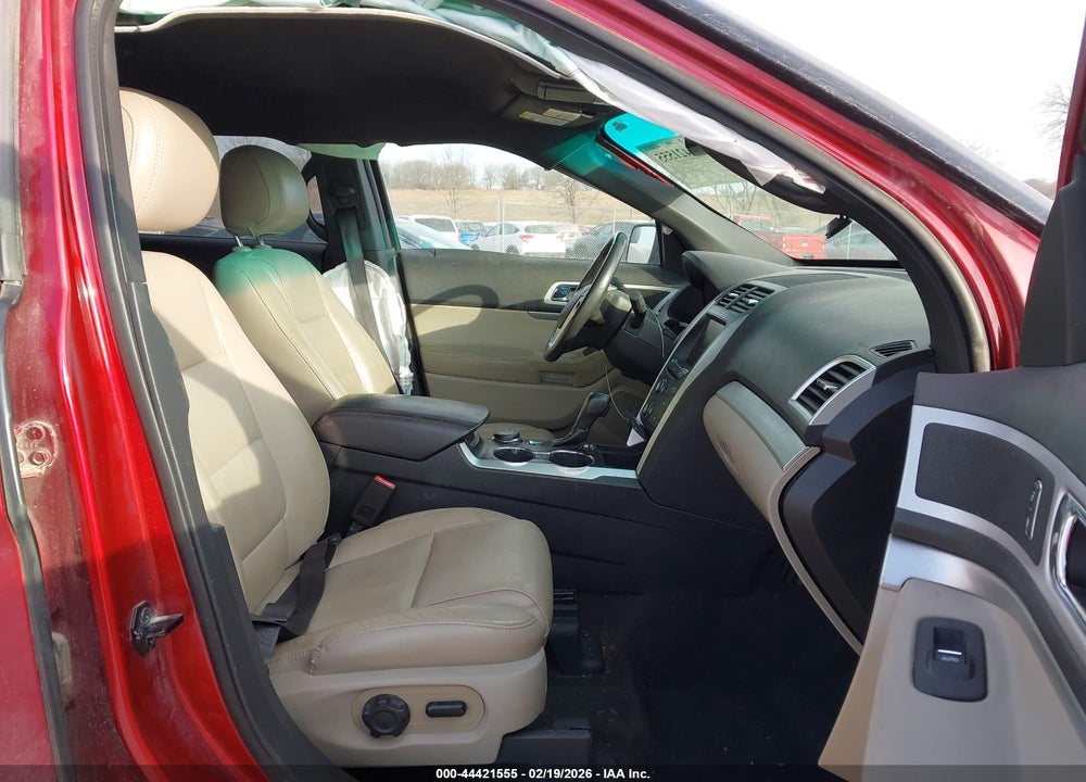 2015 FORD EXPLORER XLT VIN: 1FM5K8D87FGA62652