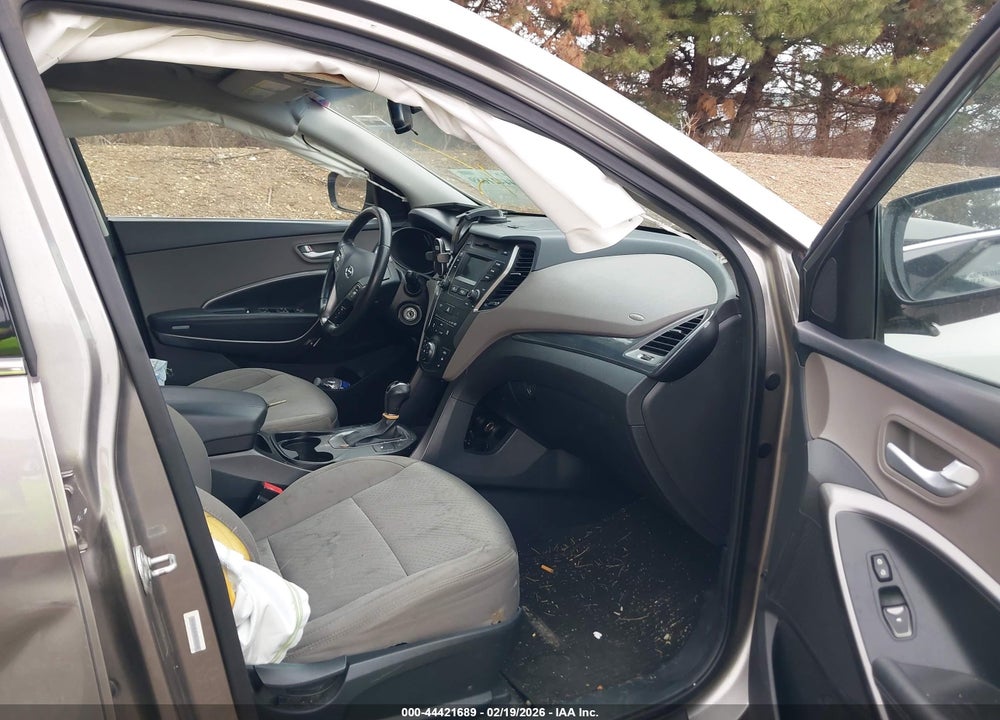 2014 HYUNDAI SANTA FE VIN: 5XYZU3LB1EG195098