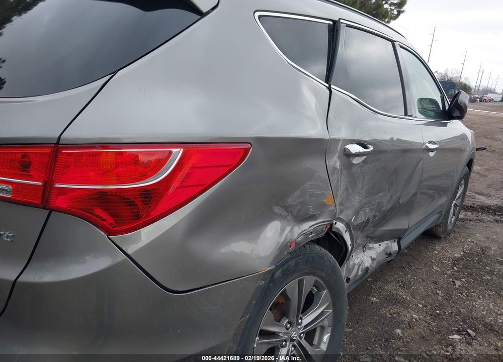 2014 HYUNDAI SANTA FE VIN: 5XYZU3LB1EG195098