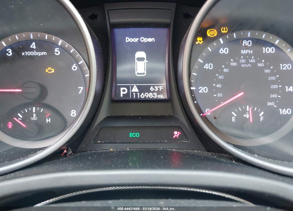 2014 HYUNDAI SANTA FE VIN: 5XYZU3LB1EG195098