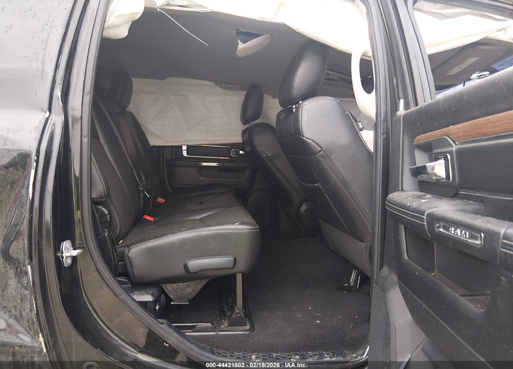 2016 RAM 2500 LAIE VIN: 3C6UR5NL2GG277446