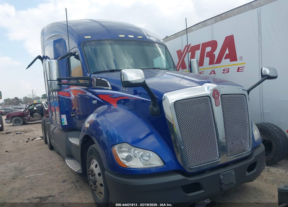 2016 KENWORTH CONSTRUCTION T680 VIN: 1XKYDP9X2GJ482432